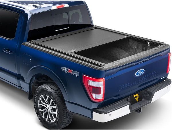 RetraxONE XR Tonneau Cover | 2019+ Silverado / Sierra 1500