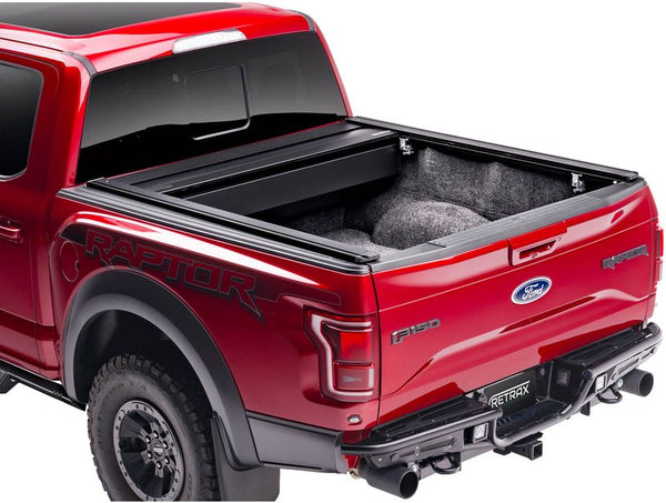 Retrax PowertraxONE XR Tonneau Cover | 2015-19 Silverado / Sierra HD