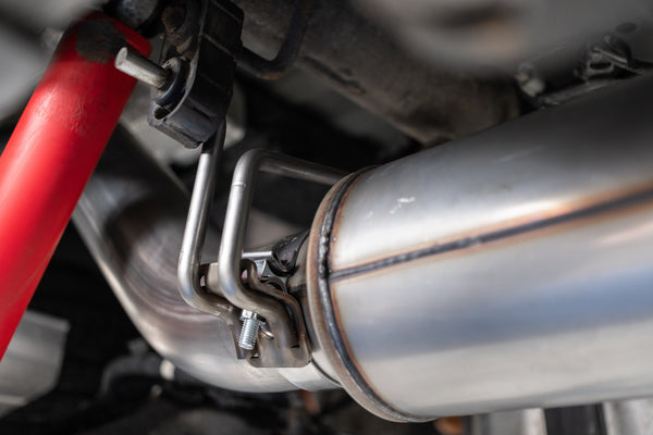 MBRP Armor Lite 4 Inch Cat Back Exhaust Single Side Exit | 2020+ Chevrolet/GMC Silverado/Sierra 2500/3500 HD 6.6L V8