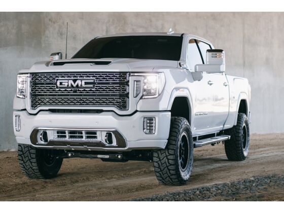 Cognito 4-Inch Standard Lift Kit w/ King 2.5 Reservoir Shocks | 2020+ Silverado / Sierra HD